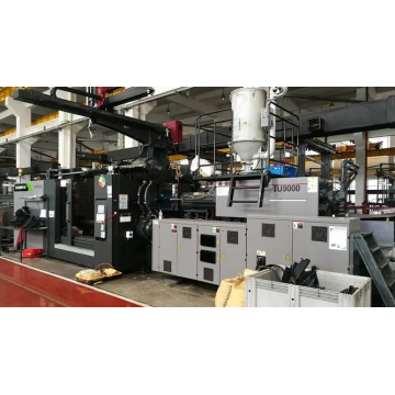 How to easily distinguish the usage status of hydraulic oil in injection molding machines?