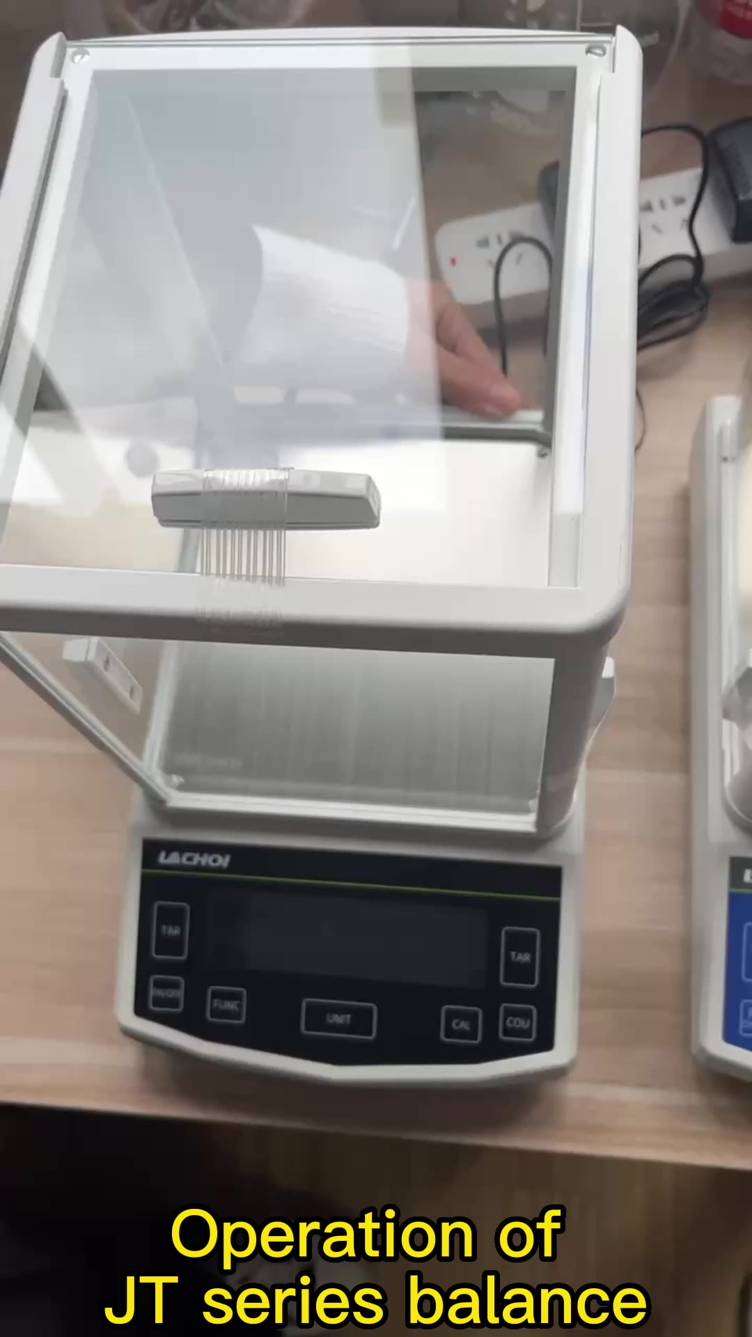 Top quality Accurate 0.001g lab digital scale analytical balance for Scientific research work1