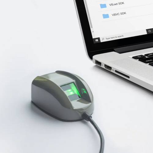 Apa kaluwihan milih scanner driji driji sing direncanakake?