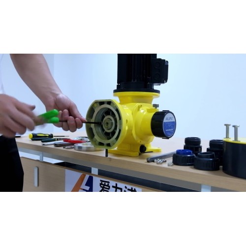 [Maintenance Video]How to replace the crosshead oil seal for Ailipu JXMA(JZMA)metering pump