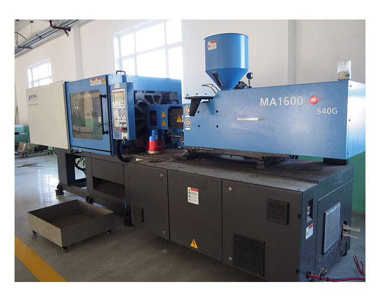 Injection Molding Machine for Thermocouple Bracket of Cangzhou Qirun Detecting Instrument Co.,Ltd