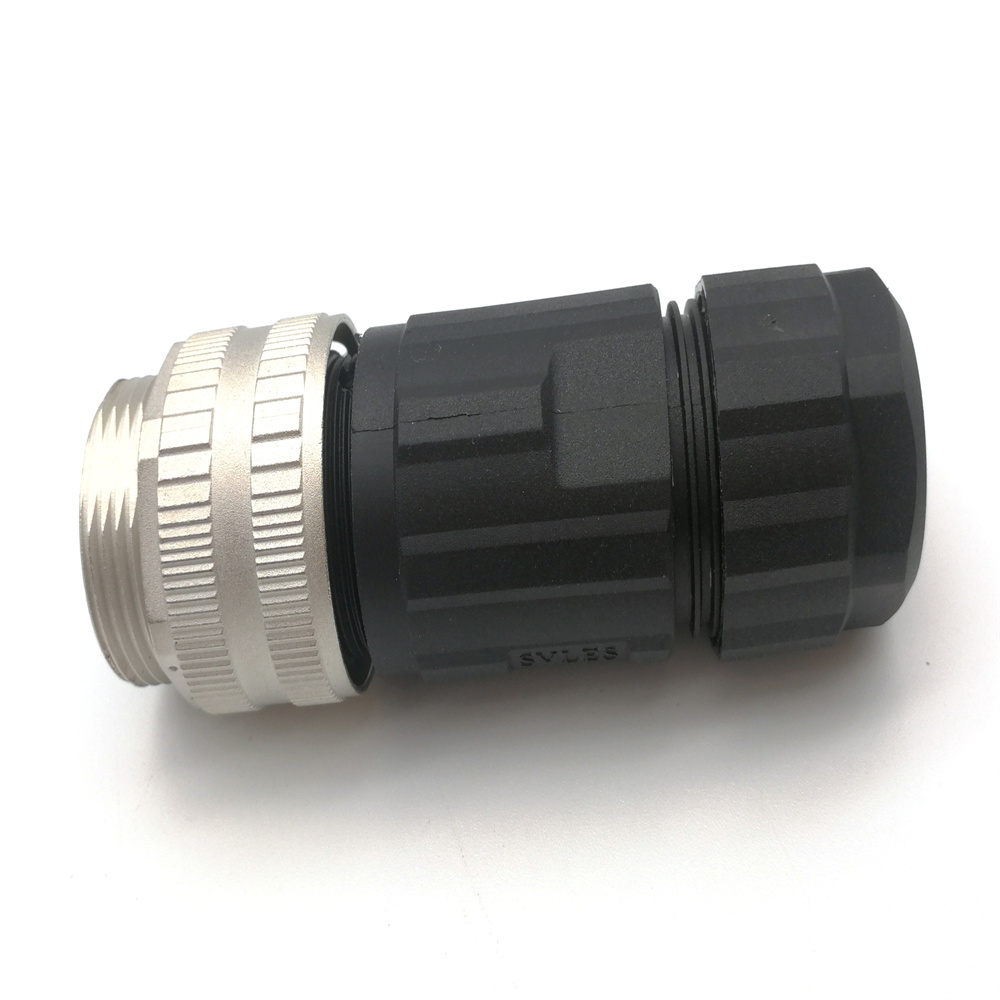 SVLEC 7/8 '' Connector de campo de campo masculino de 4 póis retos