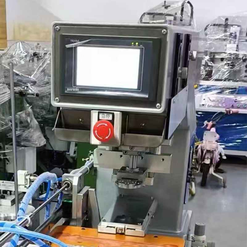 Máquinas de fabricación de perchas de alta gama.