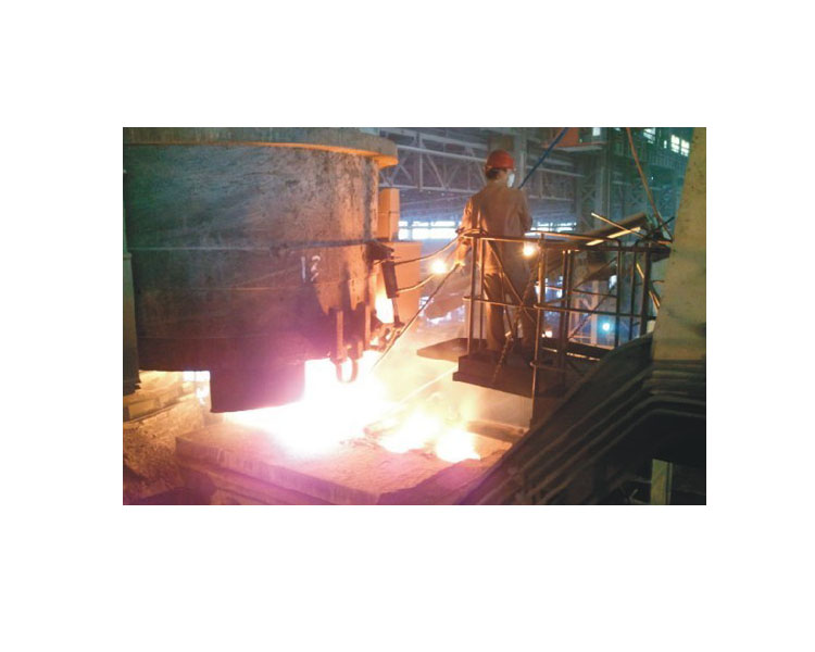 Measuring Temperature of Molten Metal in Furnace with the Help of Thermocouple