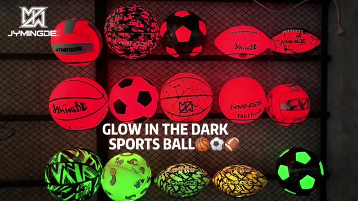 Jymingde gloeiende sportballen