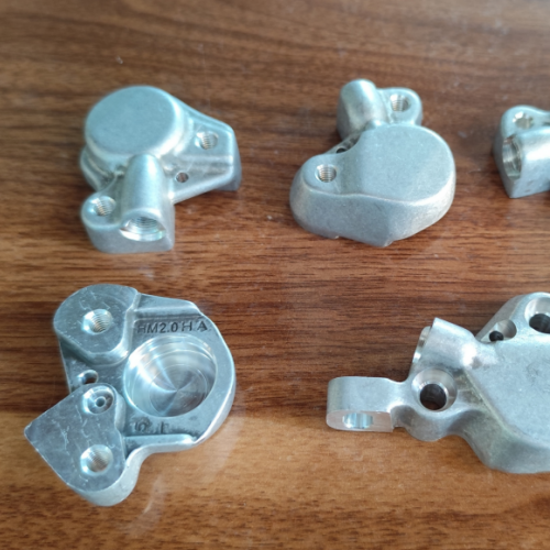 高圧水バリ取り |アルミニウムやその他の金属部品のバリを効果的に除去するにはどうすればよいでしょうか?