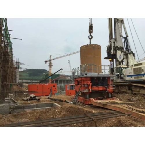 Technological principle of full casing drilling machine in Karst formation