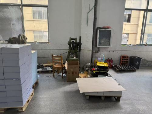 Longgang Yunyu 지능형 제조 기술: 글로벌 시장에 힘을 실어주는 신뢰할 수 있는 종이 문화 및 창의적 기업