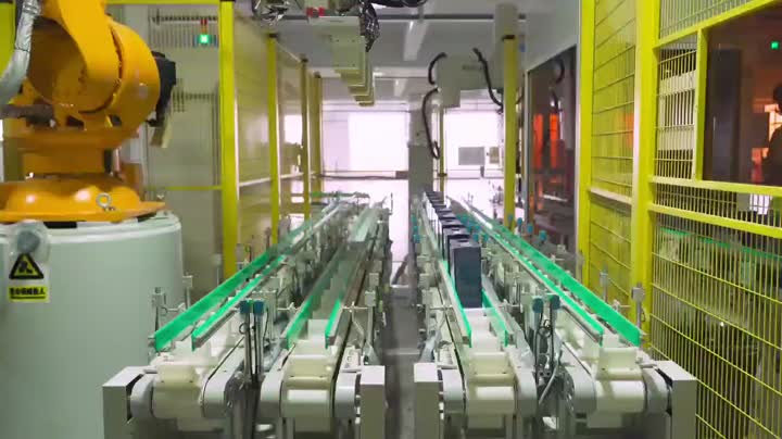 Precisión en movimiento: fabricación automatizada de baterías de litio premium para montacargas