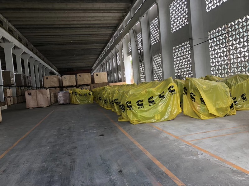 Chongqing LDJM Engine Parts Center