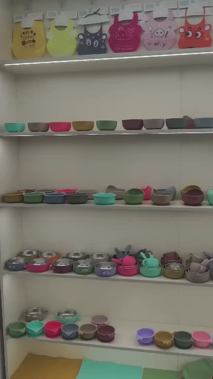 Салон за хранење со силиконА