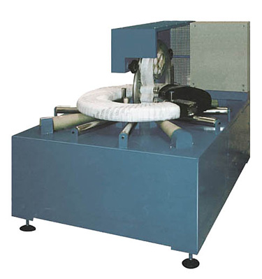 Ring stretch wrapping machine