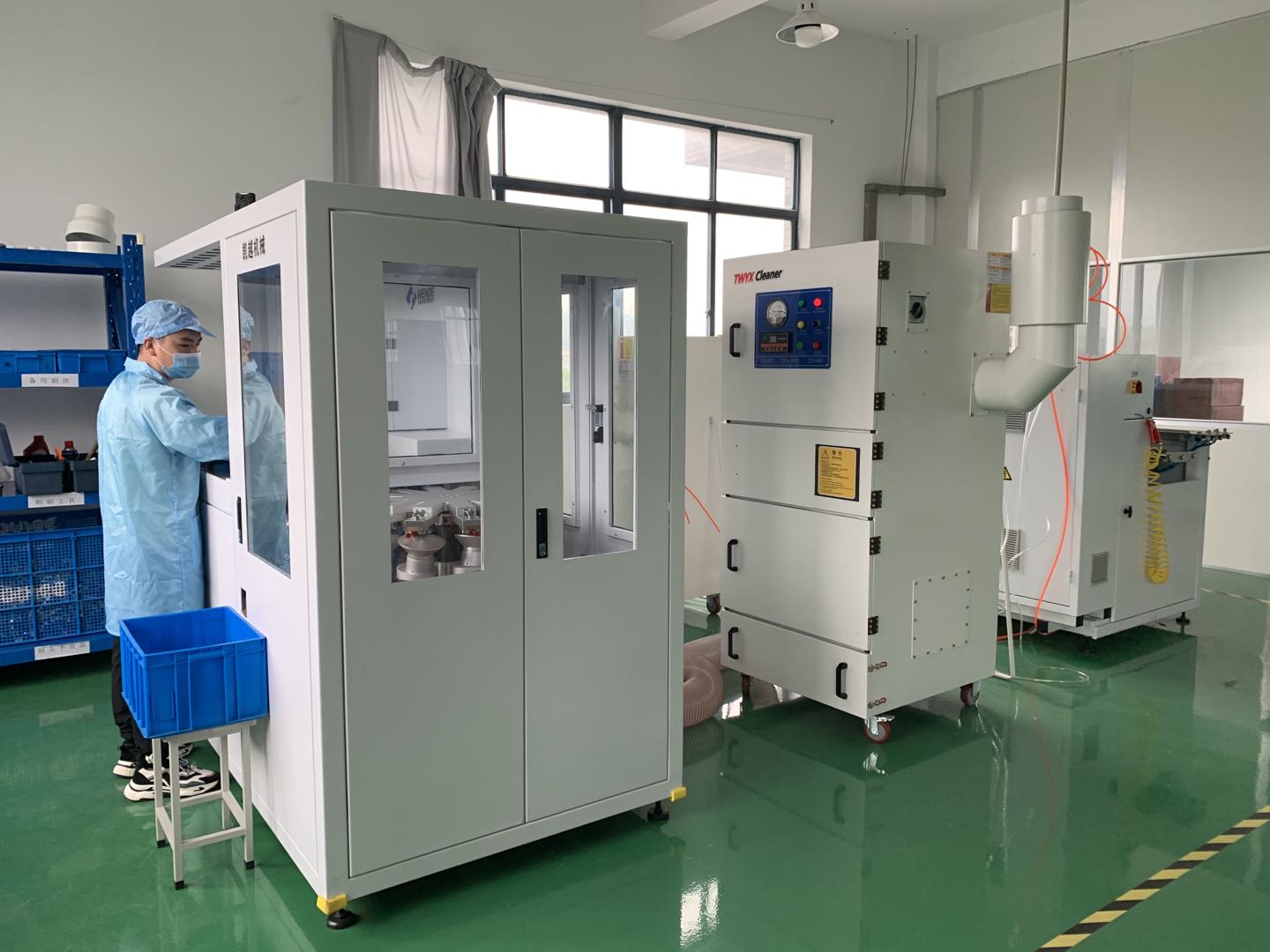 Ningbo Younee Electric Toothbrush Co., Ltd.