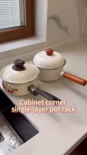Cabinet corner single-layer pot rack