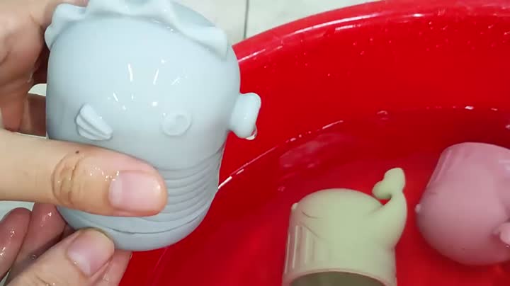 силиконска играчка за капење-G013