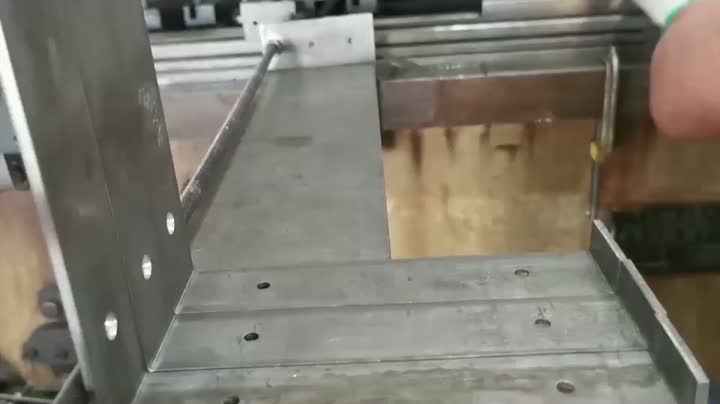 סוגרי מדף לסדנה