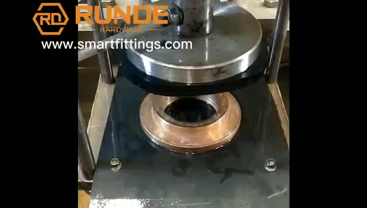 leakage test via water for bronze flange