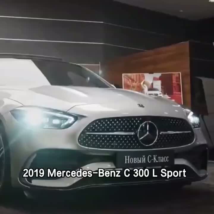 2019 Mercedes-Benz C300L Luxury Sports Sedan