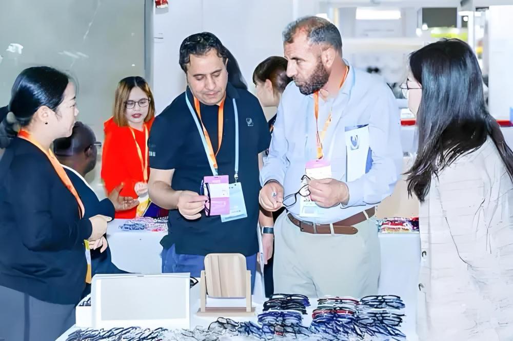 Trade fair (2)