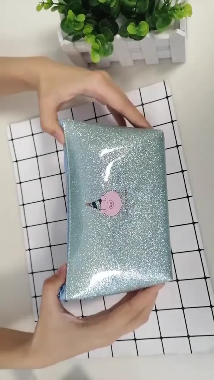 Linda bolsa de cosméticos com glitter em estilo animal