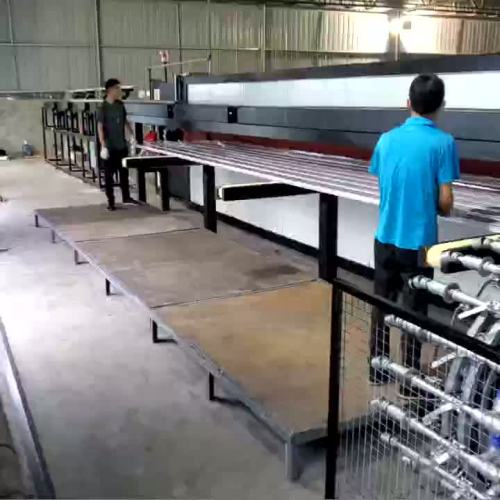 Ligne de production automatique d'imitation de grain de bois