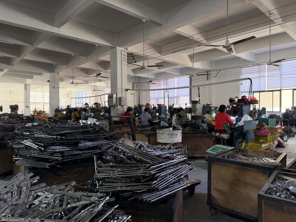 Jinli Town, Gaoyao District, Xinlida Hardware Products Factory