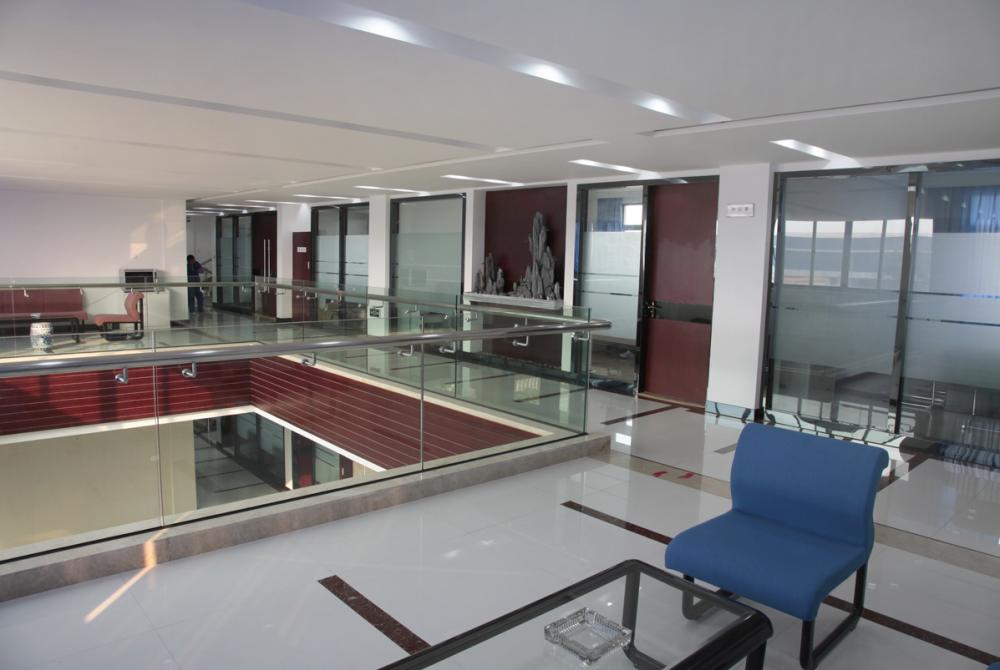 Zhejiang Longwen Precision Equipment Co., Ltd.