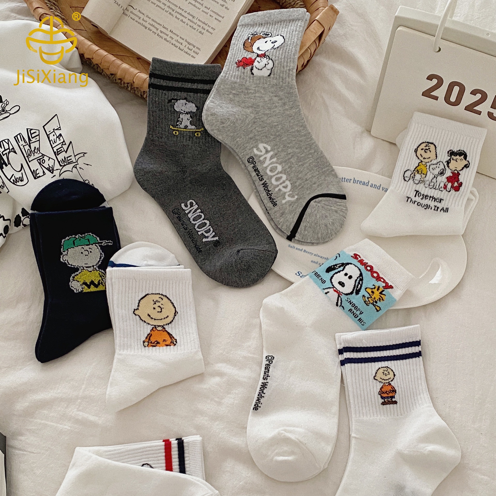 만화 스누피 튜브 양말 대학 스타일 학생 양말의 한국 버전