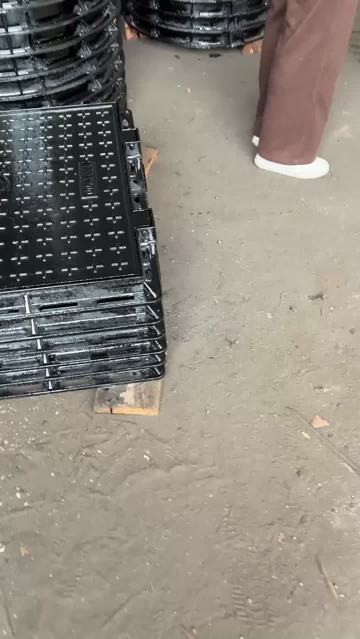 700x700 ductile iron manhole cover