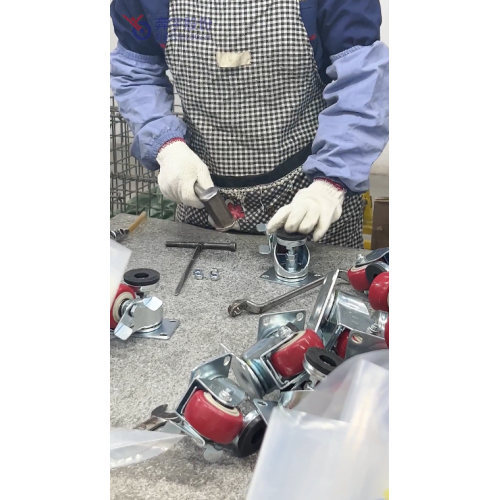 Leichtes rotes PVC-Lenkrad