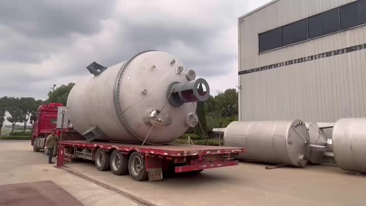Mixing tank delivery video