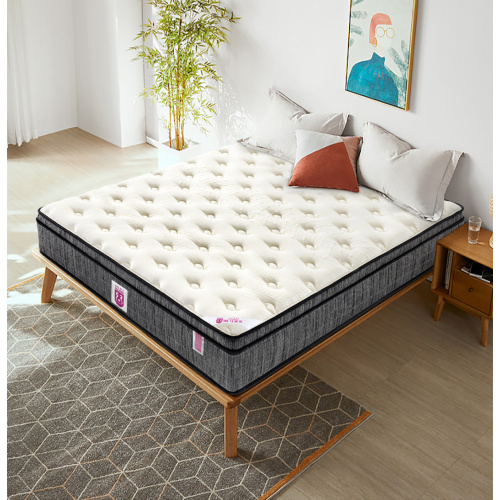 matelas en mousse de poche à printemps