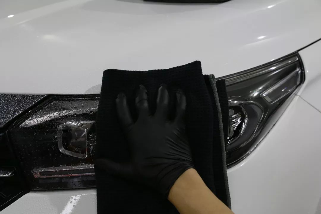 MICROFIBER Towels For Car Detailing- Which Ones To Use?