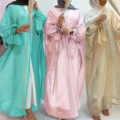 M226 Modest Dubai Abaya برای عید پارچه براق عبای لباس سنتی مسلمان دبی روپوش زنانه1