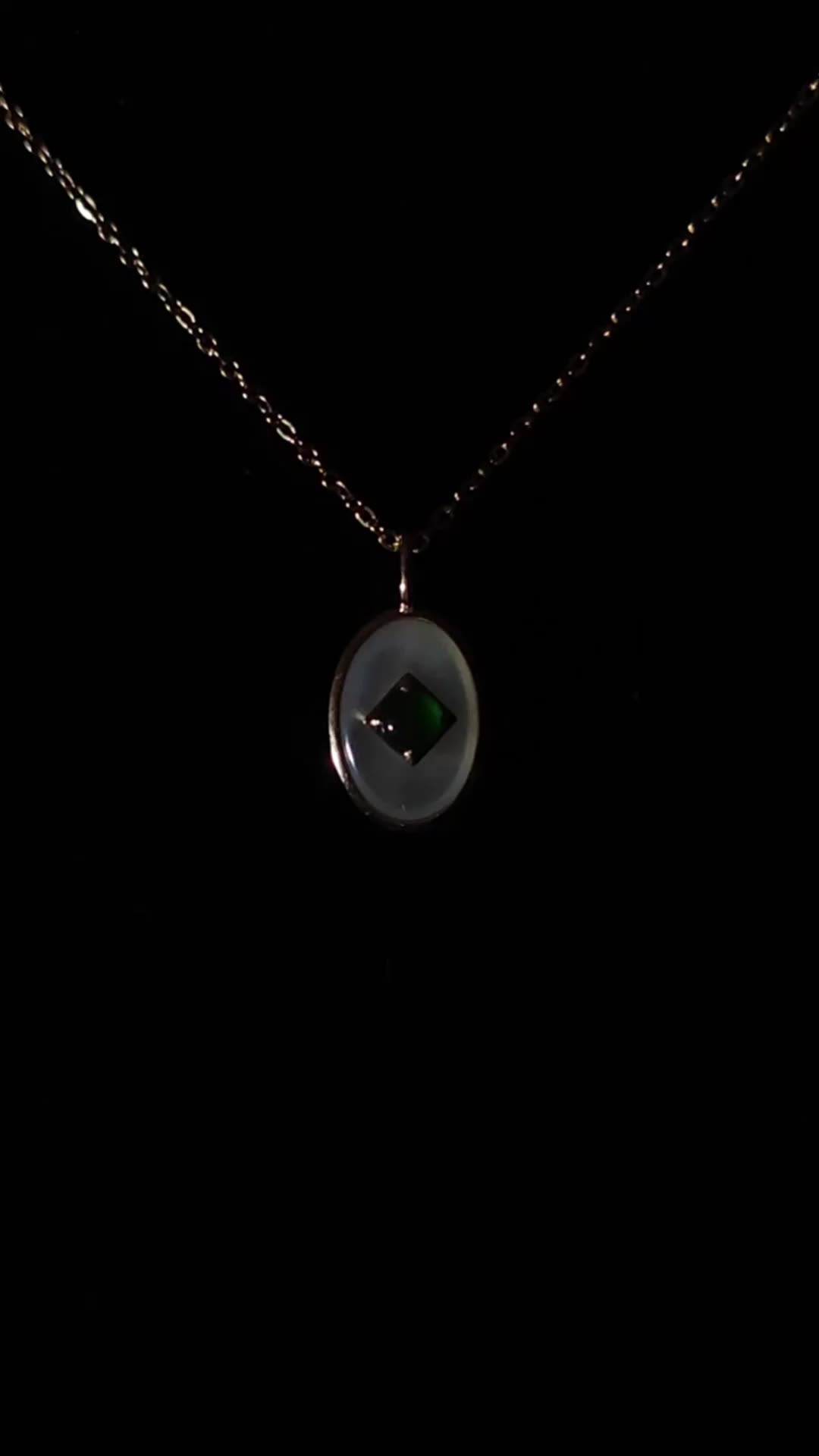 Forever Star High-End Quality Calize Jaduine Jadeite Jade 18k Gold White Shell Imperial Green Icy Jadeite Pendant Charms1