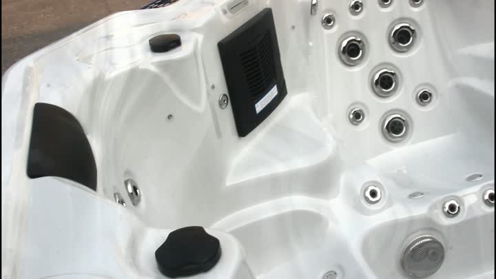 HL-1808 Luxury 6 person hot tub