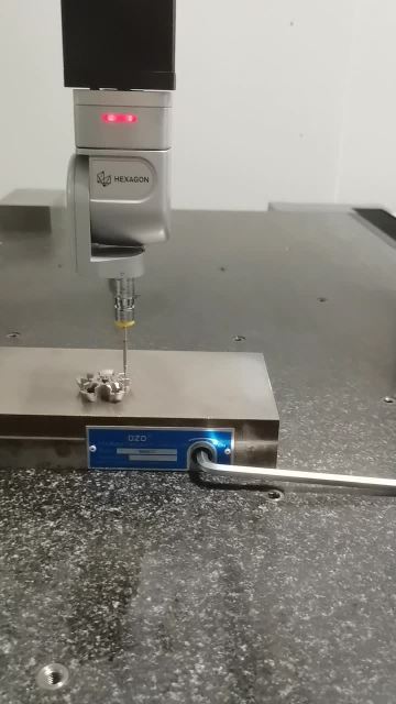 Coordinate Measuring Machine