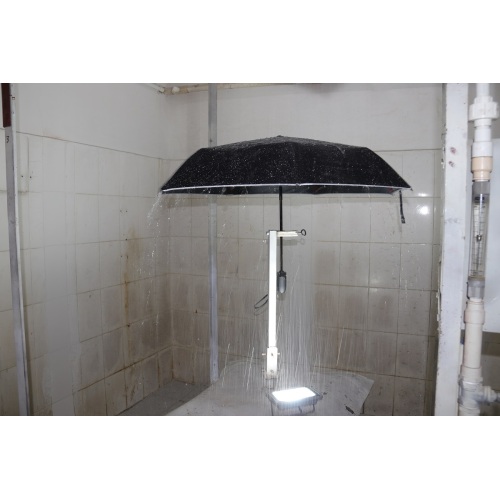 Prueba de pulverización a prueba de agua para paraguas automático | Estricto proceso de control de calidad estándar