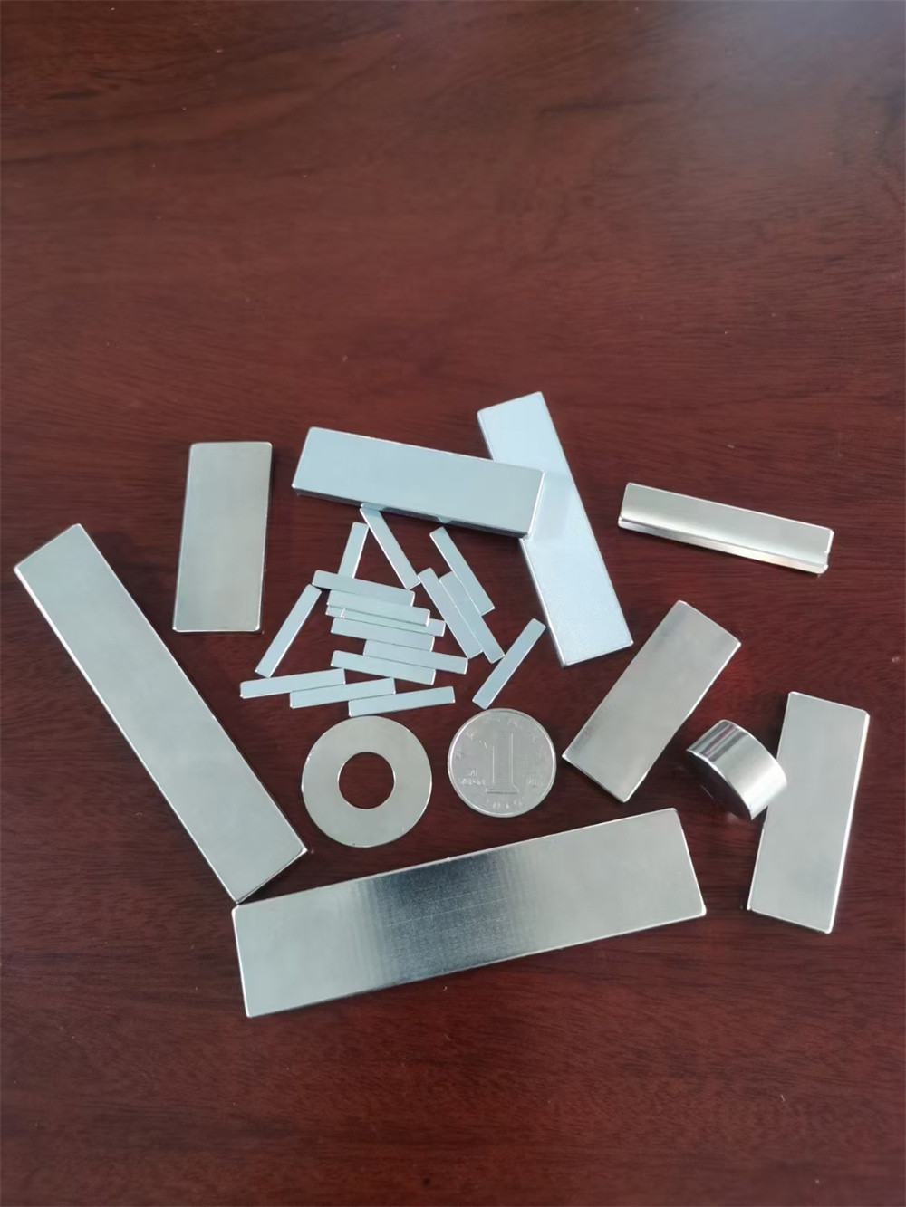 Full range of sintered Ndfeb circular magnets