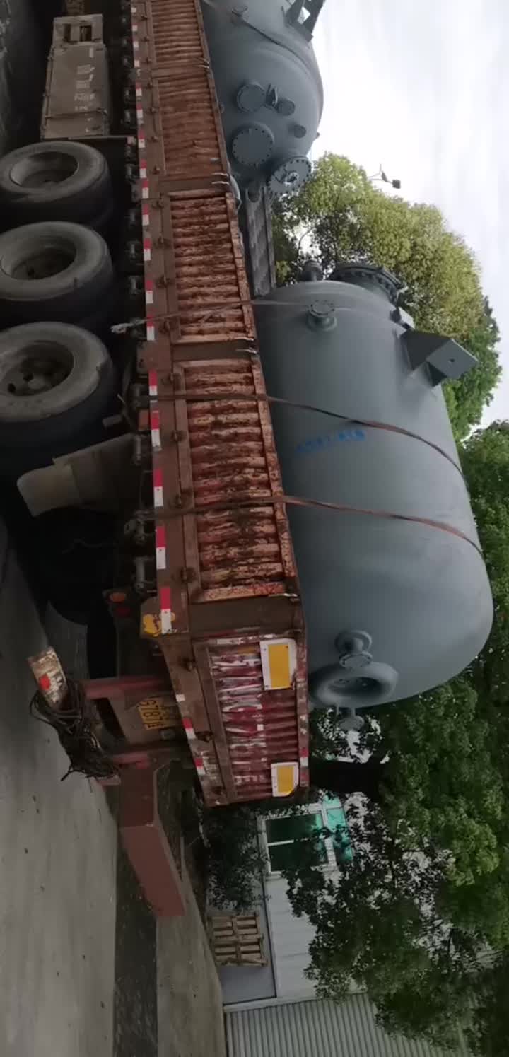 Tank transportation