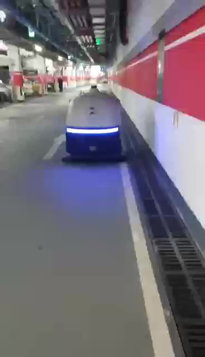 スイープロボット