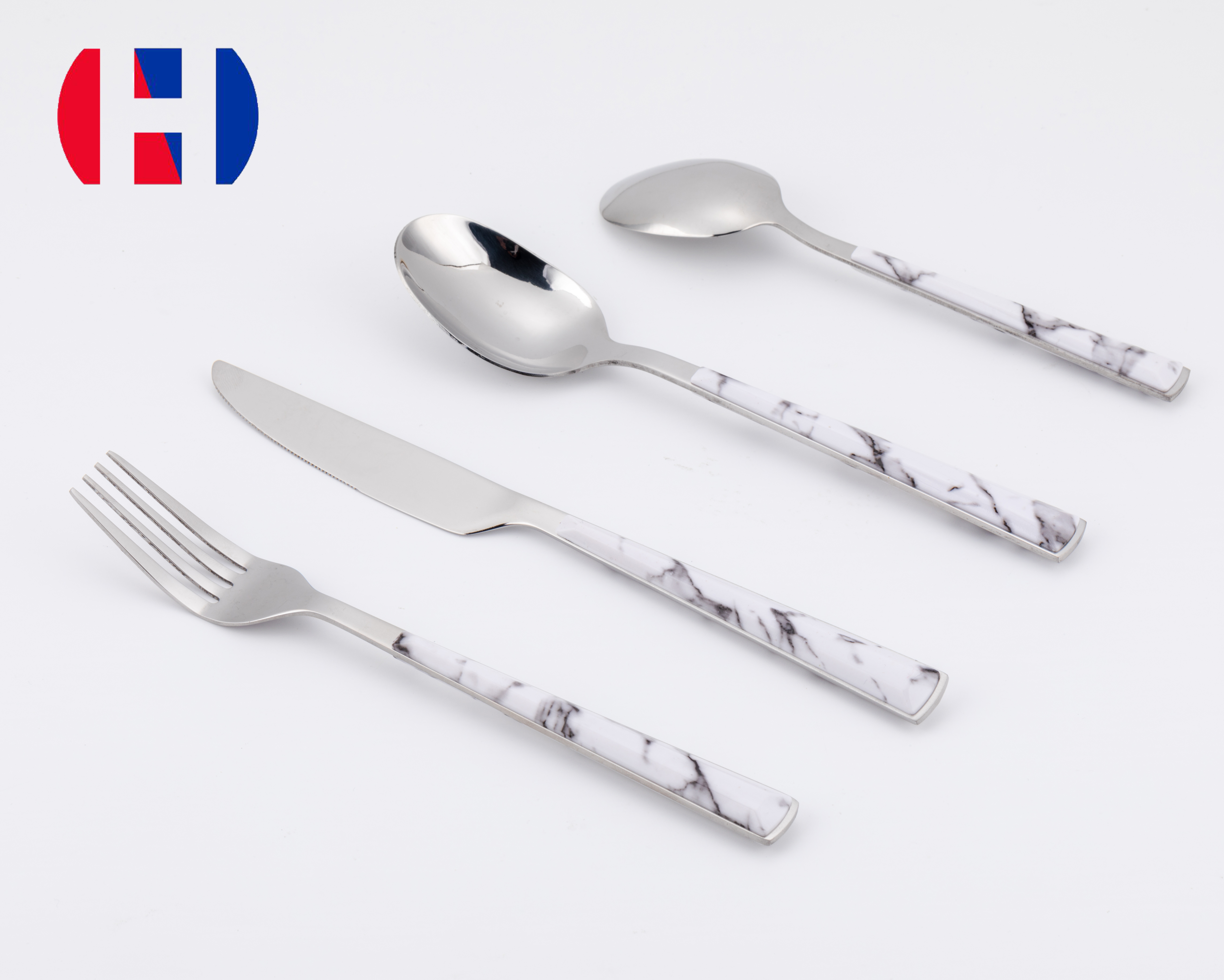 16pcs of  Flatware Stainless Steel Marbling Plastic Handle Cutlery Set HOZ Kitchenware Household Products1