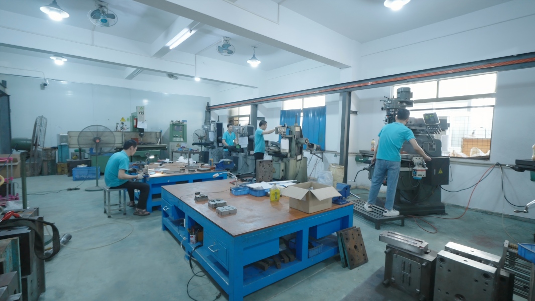 DONGGUAN UNITED AND THRIVING CO.,LTD