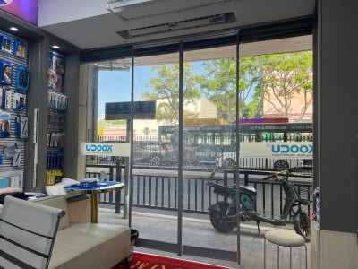 Siamo un fornitore di strumenti di riparazione di telefoni cellulari professionale, benvenuto a contattarci