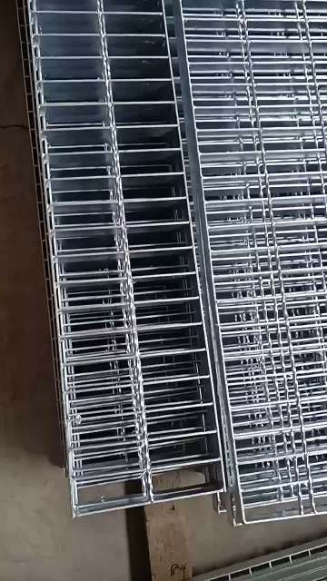 Pressure Welded Steel Grating Strong Durable