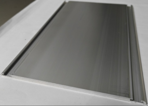 Análise comparativa de 5052 vs 1060 folhas de alumínio