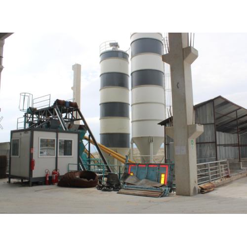Aplicación del transportador de tornillos en la industria del cemento