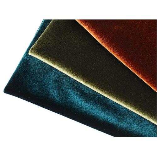 Flannel Fleece vs Polar Fleece vs Sherpa: ما هو نسيج البطانية الذي يجب عليك مصدره؟ (دليل 2026)