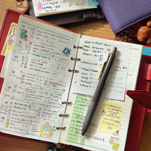 Longgang Yunyu Intelligent Manufacturing Technology Co., Ltd actualiza la impresión digital para pedidos personalizados de cuadernos de espiral y diarios de tapa dura