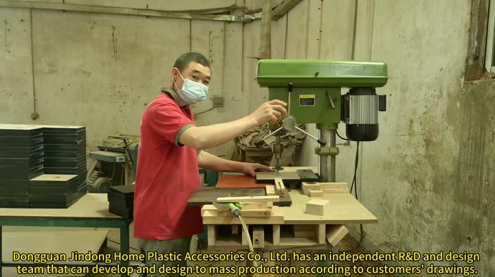 Light Wood Nightstands Producing